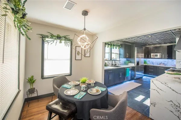 $1,247,000 | 3431 Myrtle Avenue, Long Beach, CA 90807