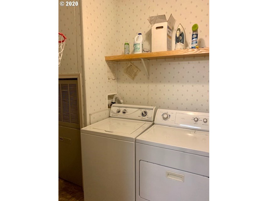 3685 Southwest Marshall Court Pendleton, OR 97801 - Photo 26 of 32