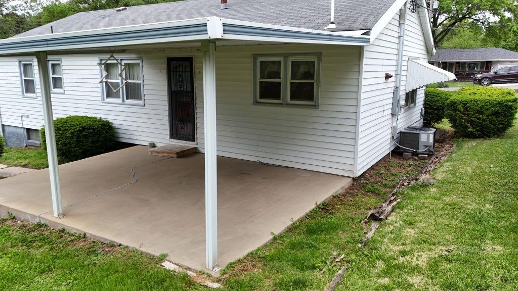 2802 Blackwell Road St. Joseph, MO 64506 - Photo 6 of 34