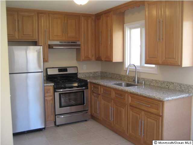 1238 Standish Road Toms River, NJ 08753 - Photo 1 of 3 Primary Photo