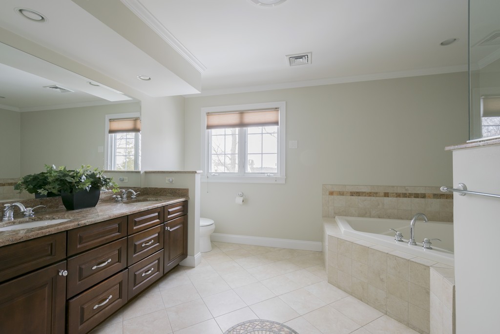 19 Freemont Street Lexington, MA 02421 - Photo 22 of 30