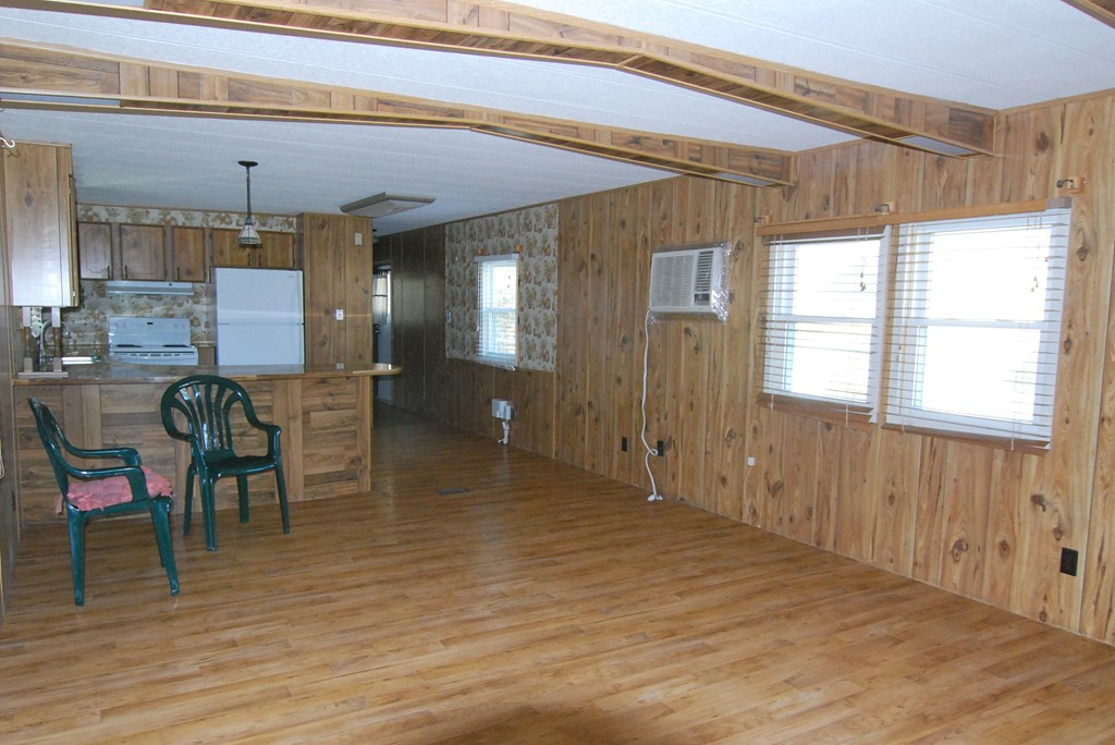19 Judith Street Wareham, MA 02576 - Photo 3 of 10 Gallery Image 3
