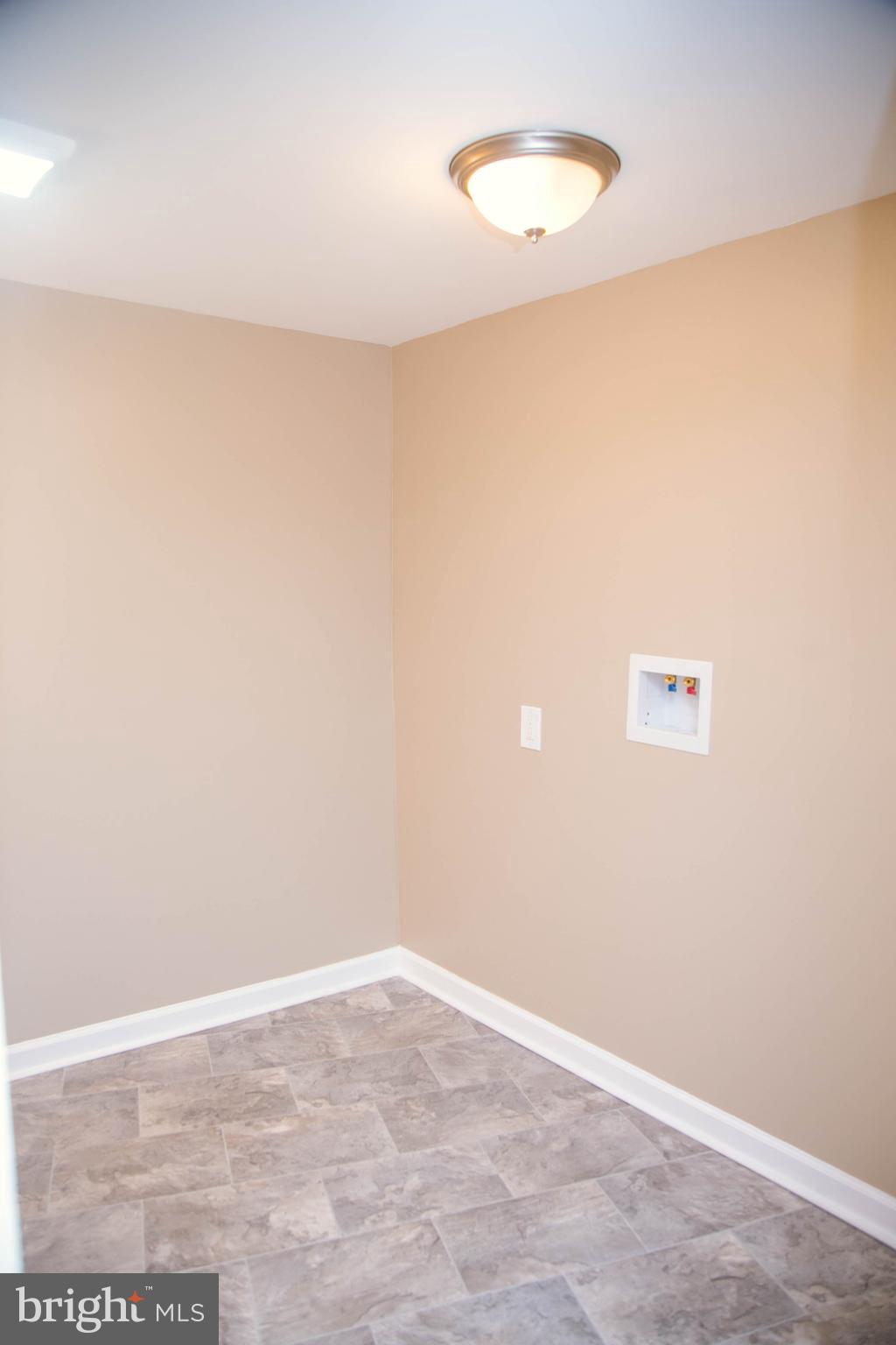 1209 Edgemont Road Harrisburg, PA 17109 - Photo 38 of 44 Gallery Image 38