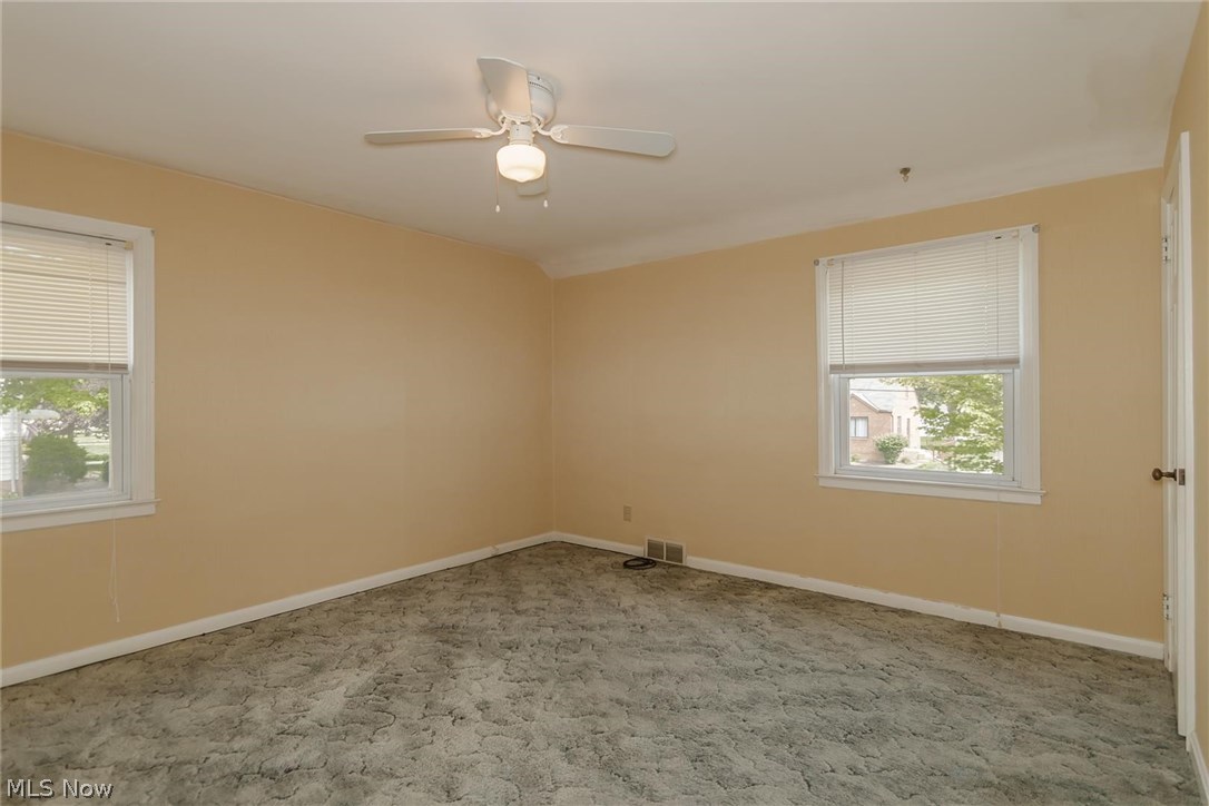 1328 Churchill Road Lyndhurst, OH 44124 - Photo 13 of 22