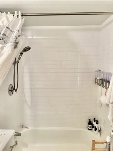 $948,000 | 2 Earhart Street, Unit 121, Cambridge, MA 02141