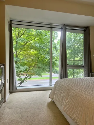 $948,000 | 2 Earhart Street, Unit 121, Cambridge, MA 02141