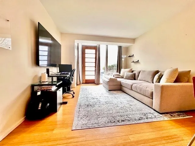 $948,000 | 2 Earhart Street, Unit 121, Cambridge, MA 02141