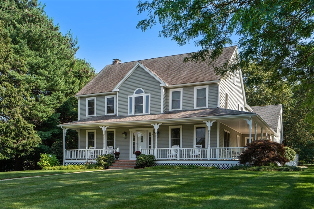 35 Wycliffe Road Walpole, MA 02032 - Photo 3 of 40 Gallery Image 3