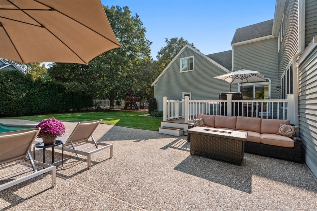 35 Wycliffe Road Walpole, MA 02032 - Photo 36 of 40 Gallery Image 36