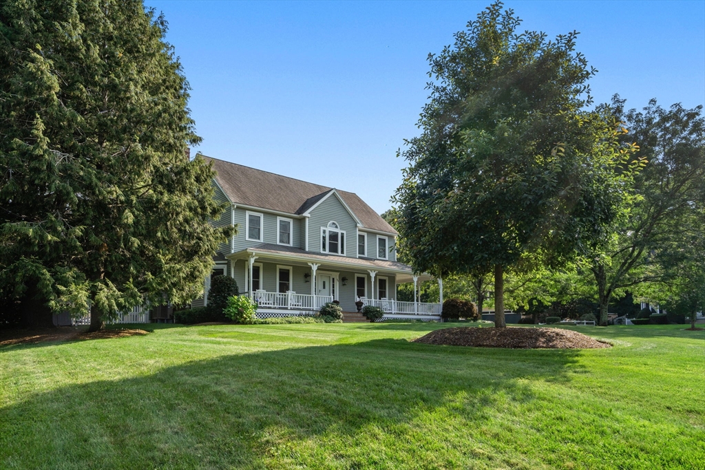 35 Wycliffe Road Walpole, MA 02032 - Photo 4 of 40 Gallery Image 4