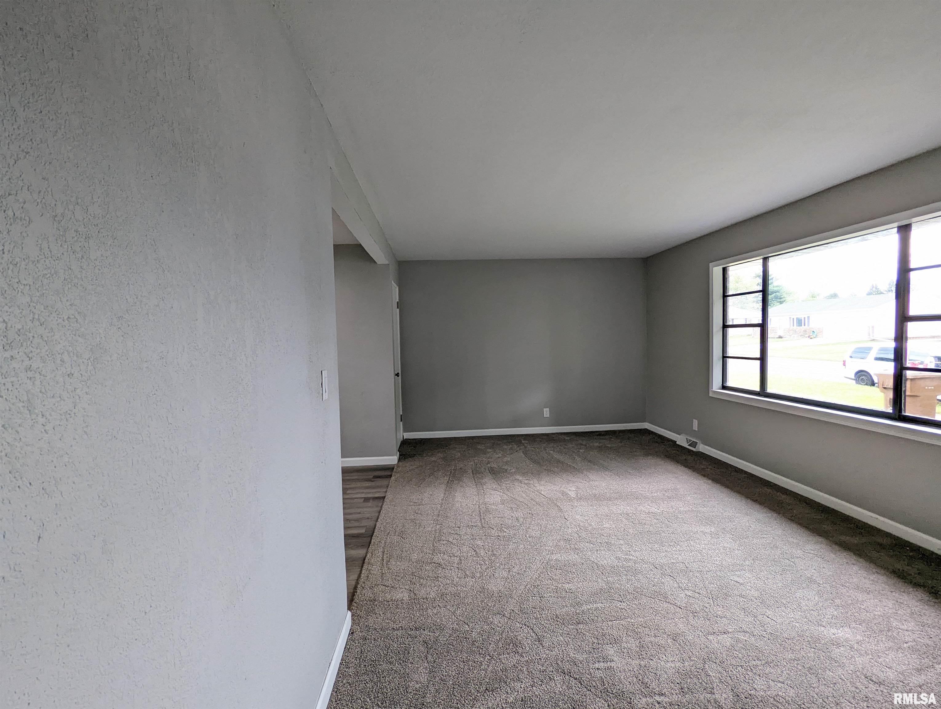 307 Elmhurst Drive Washington, IL 61571 - Photo 40 of 87