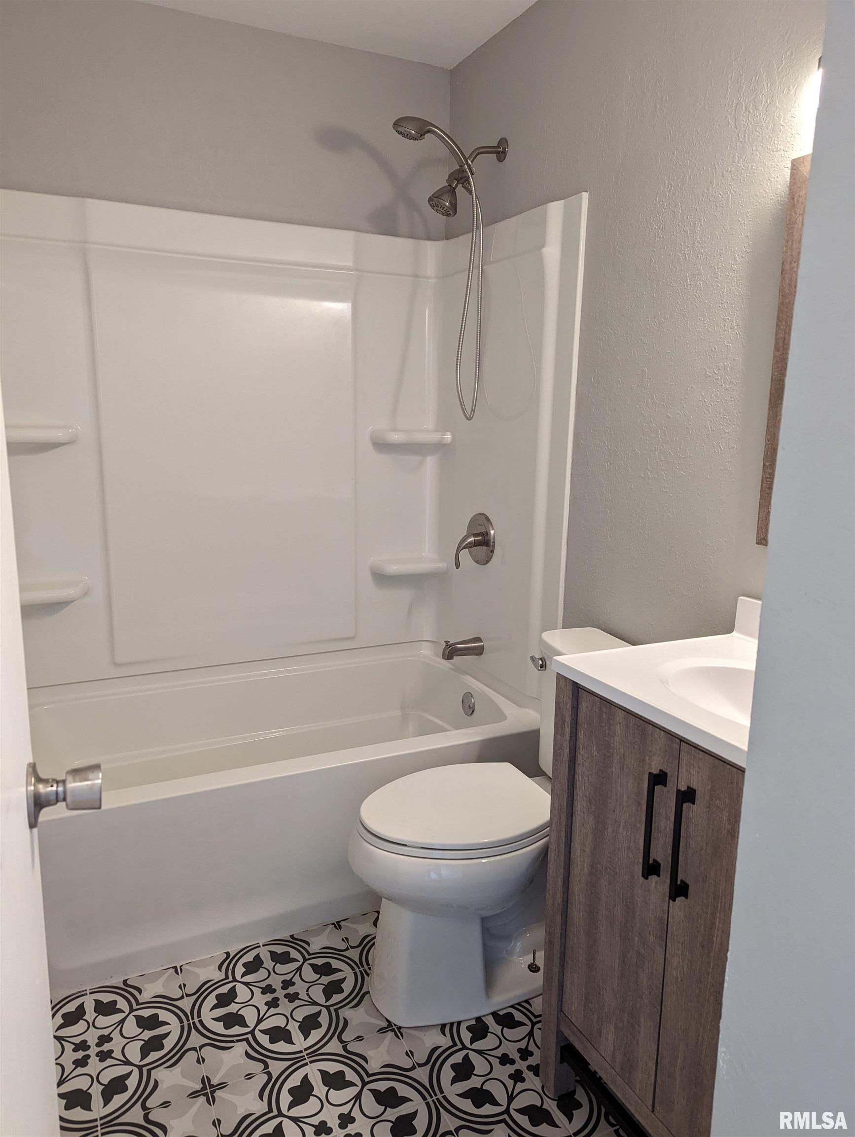 307 Elmhurst Drive Washington, IL 61571 - Photo 64 of 87