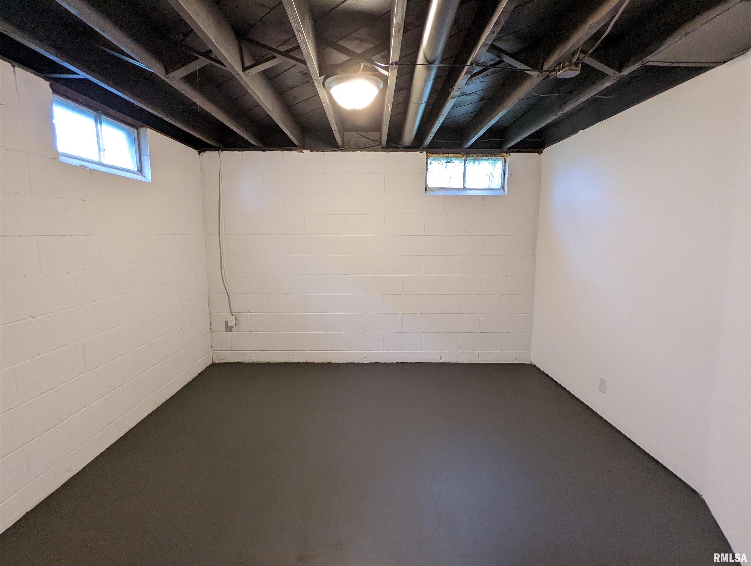 307 Elmhurst Drive Washington, IL 61571 - Photo 73 of 87