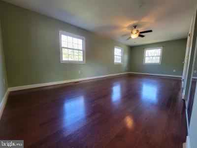 13348 Delaney Road Woodbridge, VA 22193 - Photo 15 of 44 Gallery Image 15