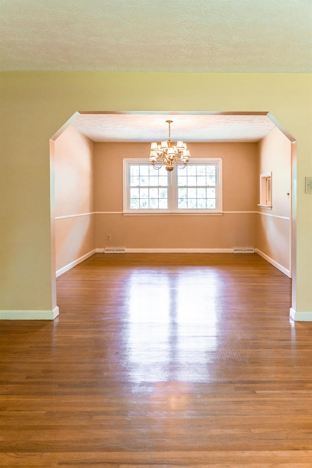 2072 Fallon Road Lexington, KY 40504 - Photo 11 of 70 Listing Photo