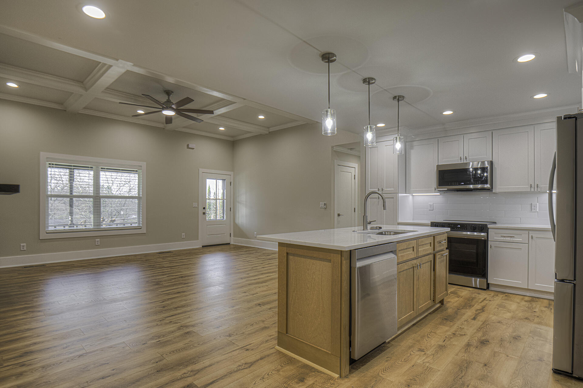 2022 North Concord Road Chattanooga, TN 37421 - Photo 9 of 35 KHP03 (37)