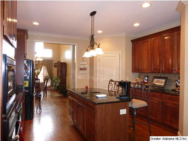 109 Shire Circle Alabaster, AL 35007 - Photo 8 of 32