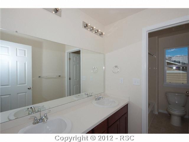 811 Spectrum Loop Colorado Springs, CO 80921 - Photo 13 of 16