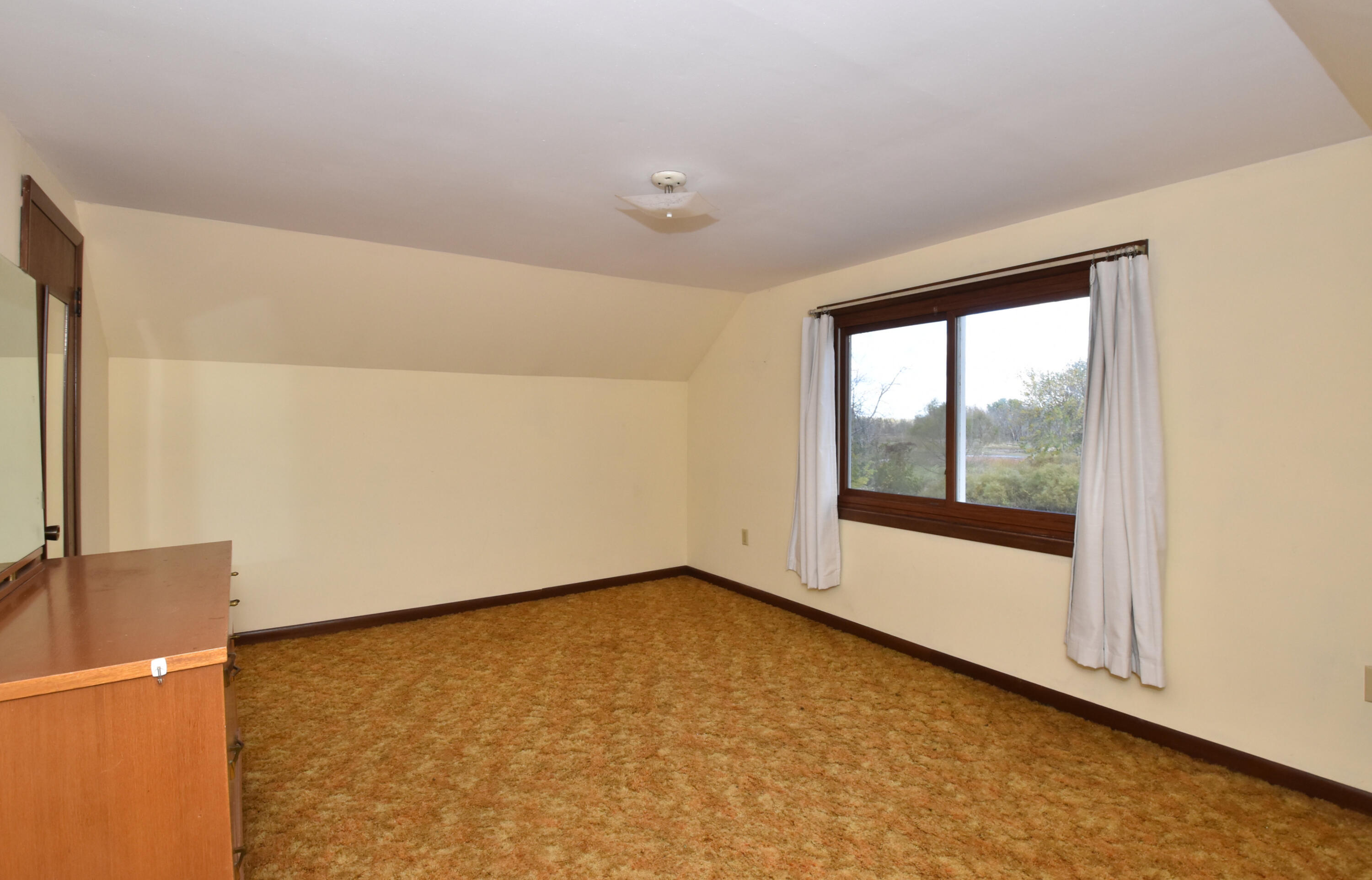 W2951 Monroe Road Ixonia, WI 53036 - Photo 24 of 36 Bedroom #3