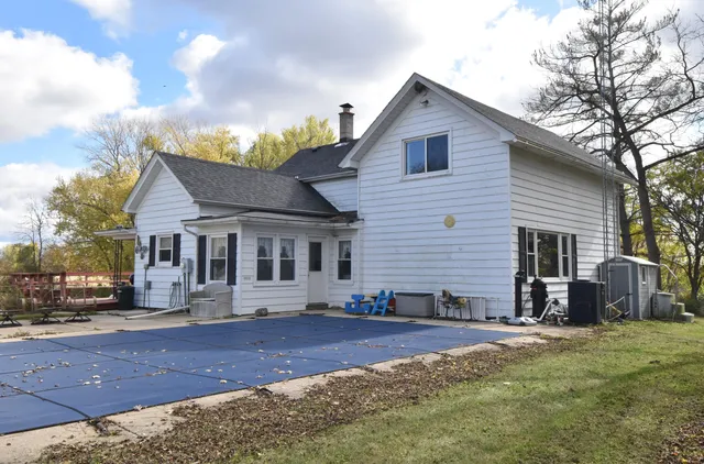 $895,000 | W2951 Monroe Road, Ixonia, WI 53036