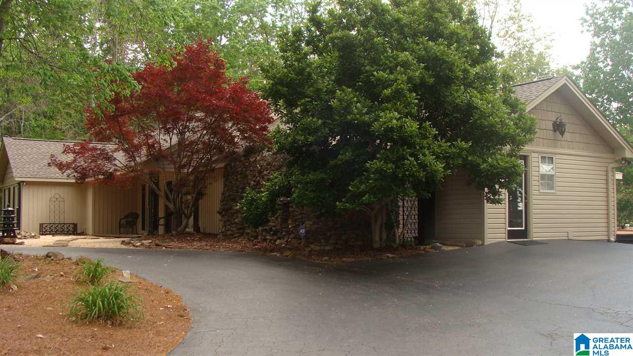 234 Fox Ridge Drive Warrior, AL 35180 - Photo 2 of 41