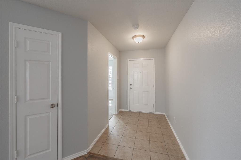 2600 Grand Gulf Road Fort Worth, TX 76123 - Photo 5 of 35