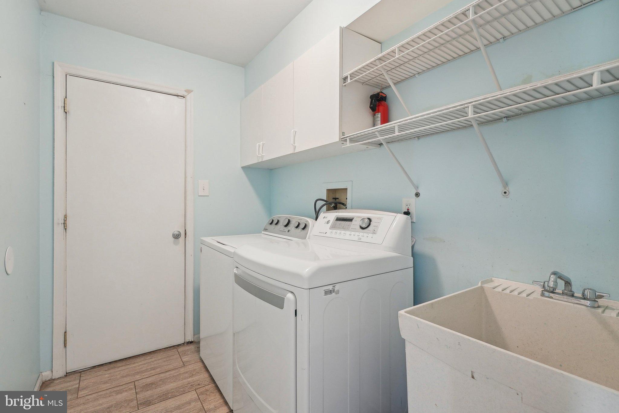 317 Clems Run Mullica Hill, NJ 08062 - Photo 16 of 33 a utility room with dryer and washer
