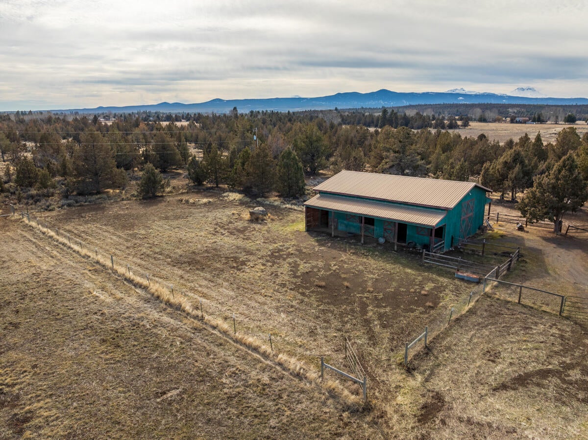 64975 Allen Road Bend, OR 97703 - Photo 57 of 84 64975 Allen Rd_MLS_1168