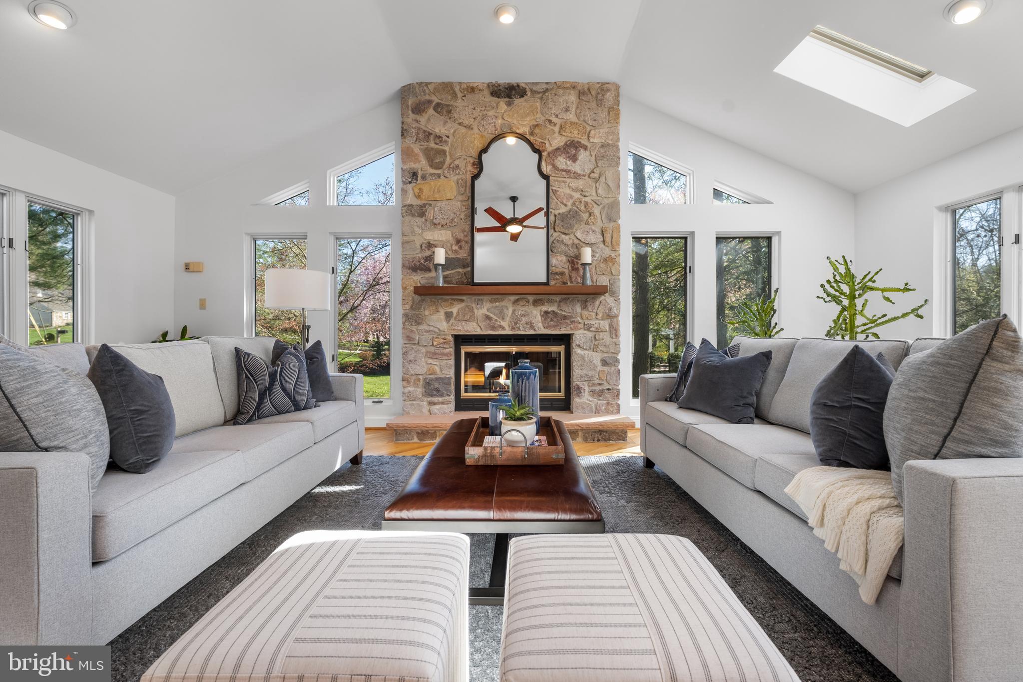 420 Heatherwood Lane Devon, PA 19333 - Photo 15 of 47 Family Room