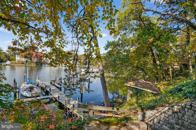 a picture of houses with lake view