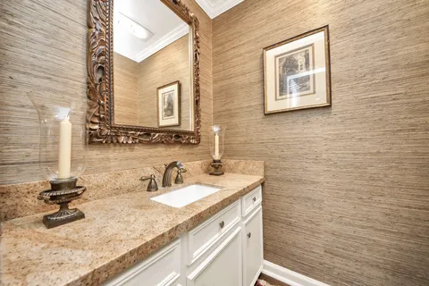 $599,000 | 31 Bendwood Drive, Sugar Land, TX 77478