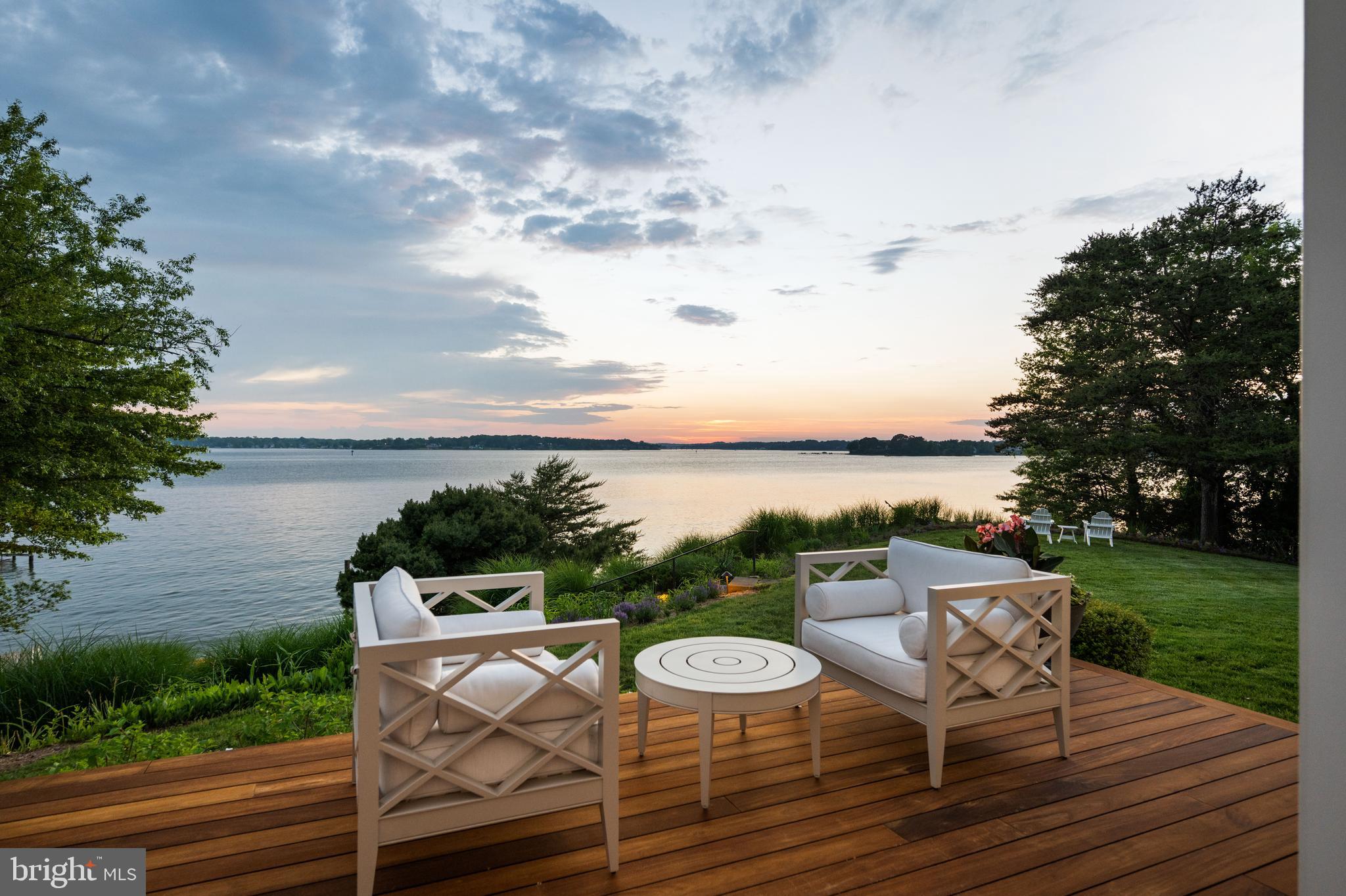 3344 Harness Creek Road Annapolis, MD 21403 - Photo 15 of 50 Watch the sunset