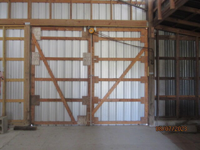 6153 Garden City Road Crestview, FL 32539 - Photo 29 of 30 a view of entryway