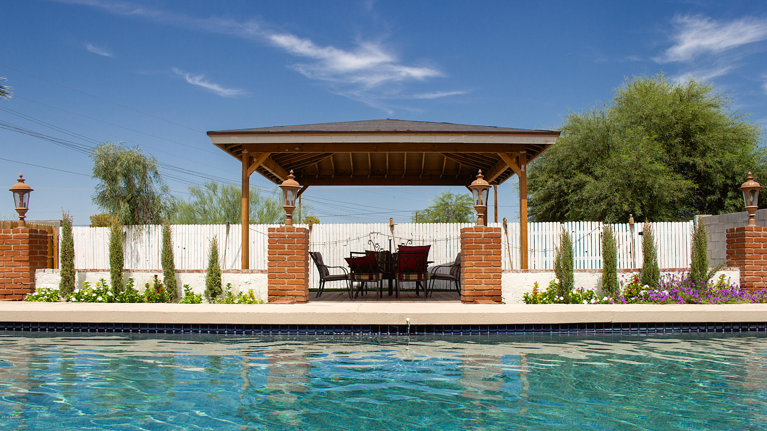 4550 East Vineyard Road Phoenix, AZ 85042 - Photo 12 of 15 Patio