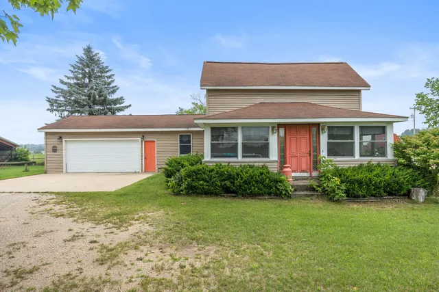 $575,000 | 5274 North State Road, Luther, MI 49656