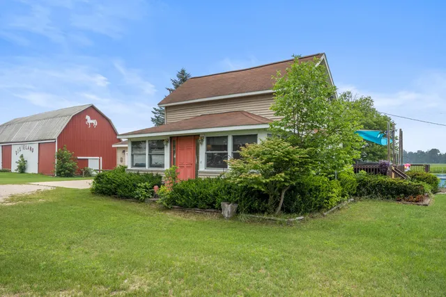 $575,000 | 5274 North State Road, Luther, MI 49656