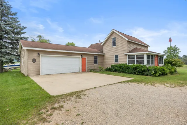 $575,000 | 5274 North State Road, Luther, MI 49656