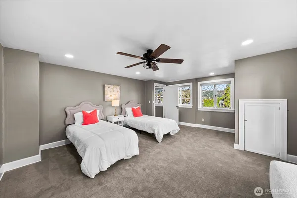 $850,000 | 926 Lewis Avenue, Sumner, WA 98390