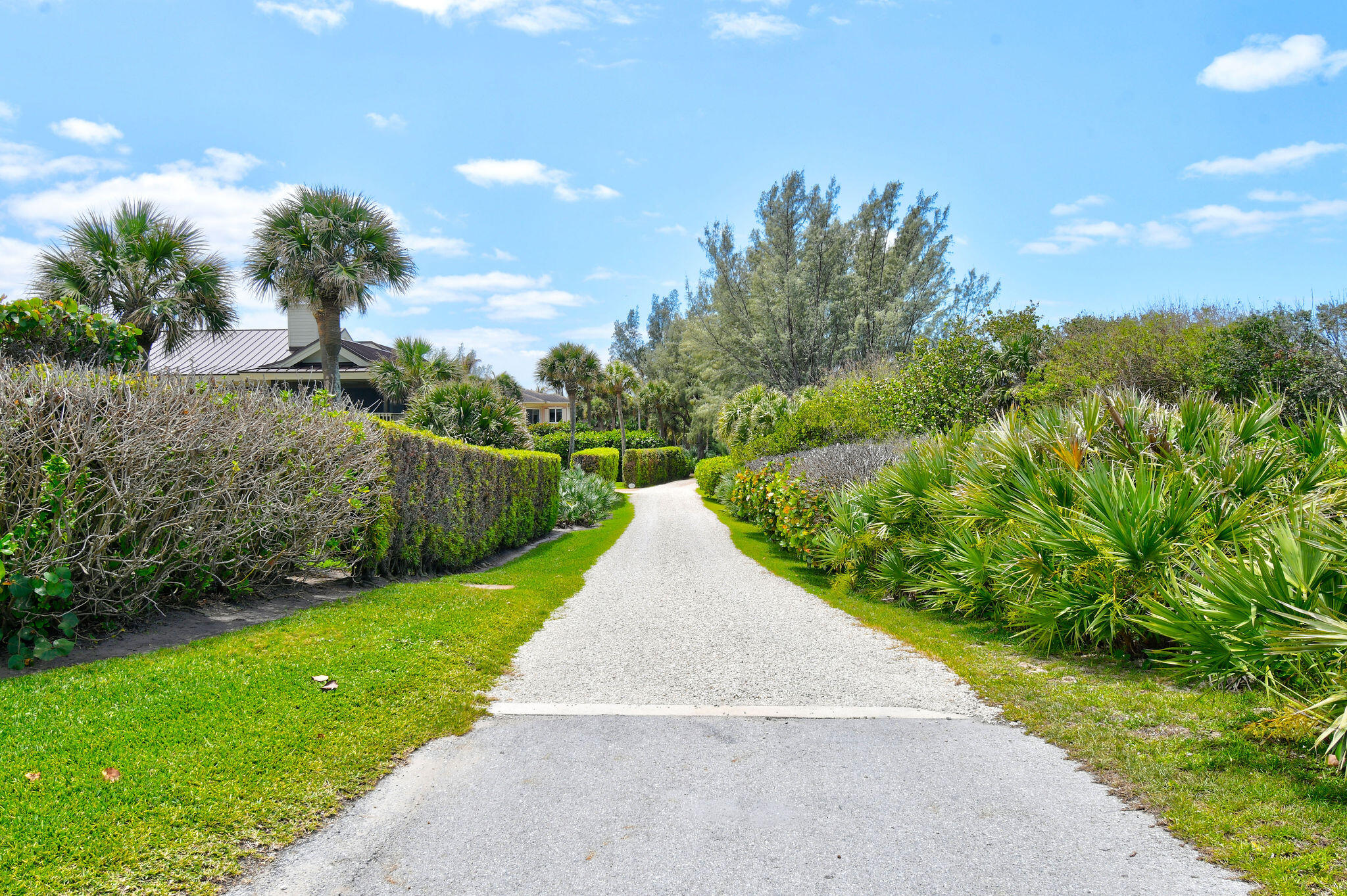 114 North Beach Road Jupiter Island, FL 33455 - Photo 53 of 63 114NBeachRd(78)