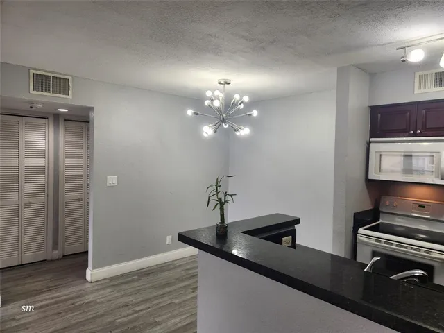 $1,850 | 2736 South University Drive, Unit 1101, Davie, FL 33328