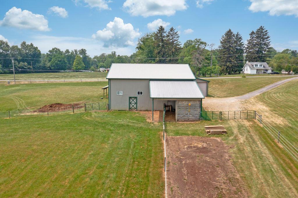 1707 Lexington Ontario Road Mansfield, OH 44904 - Photo 10 of 81 1707LexingtonOntarioRoadExt_Hommati102(2