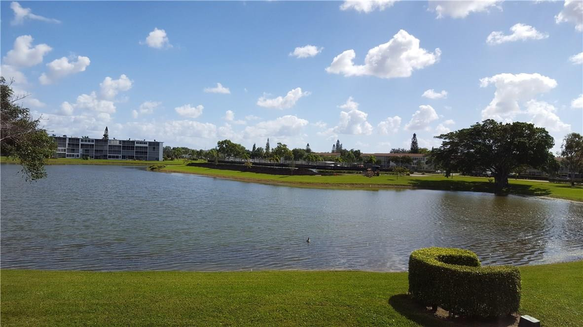2016 Cornwall East, Unit 2016 Boca Raton, FL 33434 - Photo 16 of 20 Photo 16