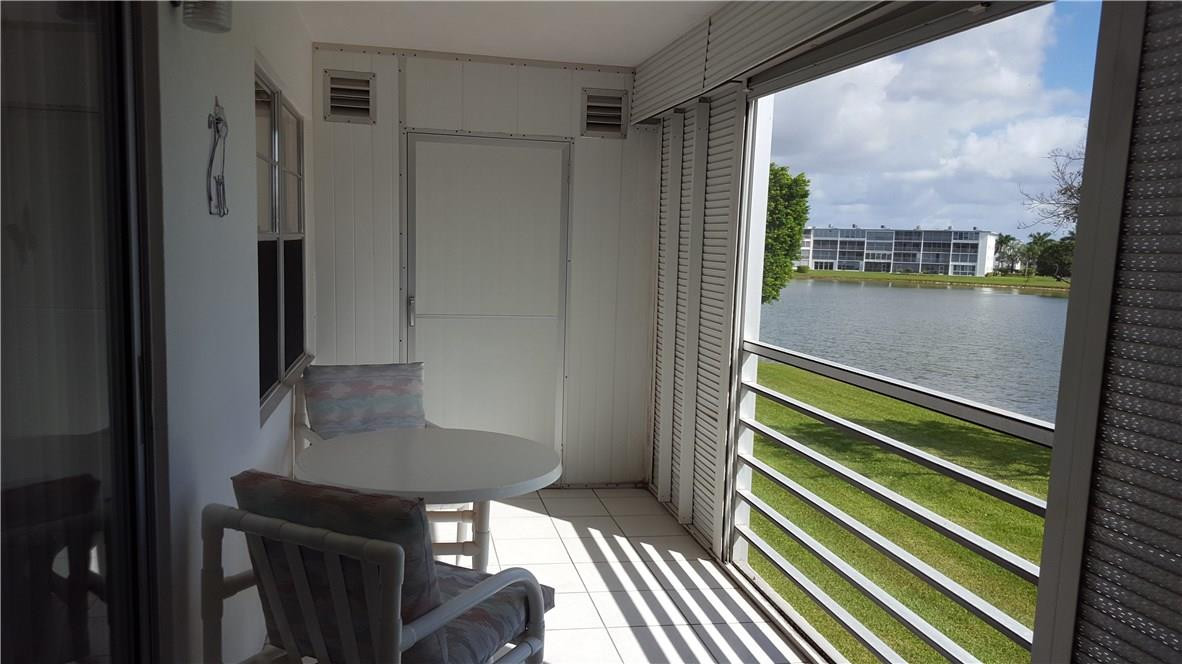 2016 Cornwall East, Unit 2016 Boca Raton, FL 33434 - Photo 18 of 20 Photo 18