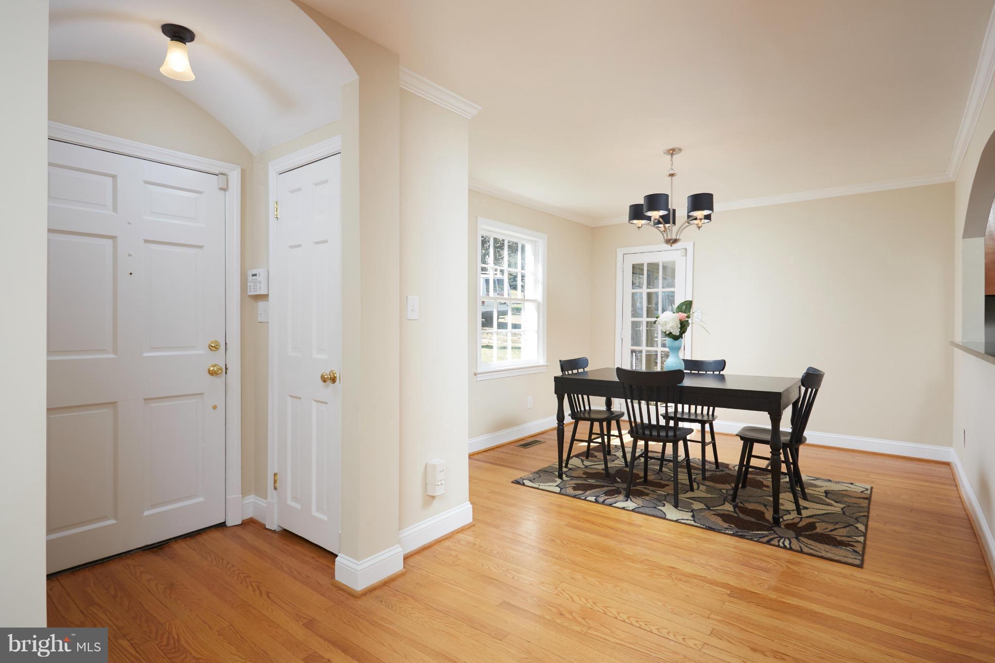 5963 Wilton Road Alexandria, VA 22310 - Photo 7 of 30 Dining Room