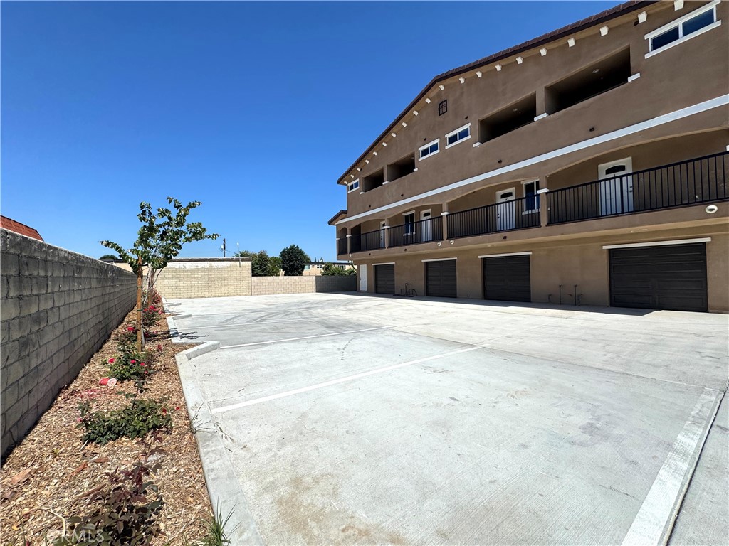 15616 Amar Road, Unit H La Puente, CA 91744 - Photo 15 of 16
