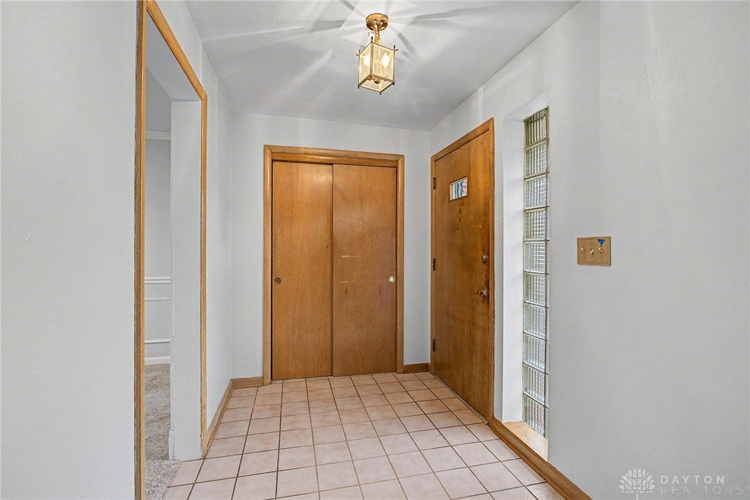 314 Beckenham Road Englewood, OH 45322 - Photo 7 of 52 Gallery Image 7