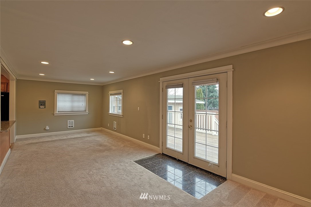 255 Powell Avenue Southwest Renton, WA 98057 - Photo 15 of 22