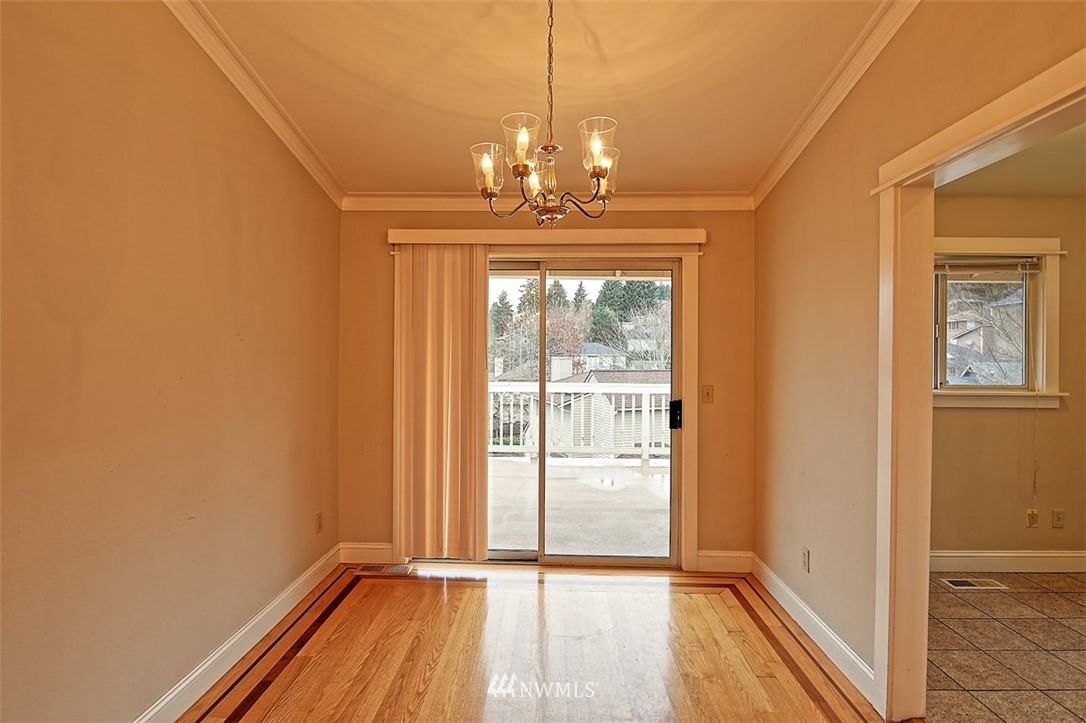 255 Powell Avenue Southwest Renton, WA 98057 - Photo 7 of 22