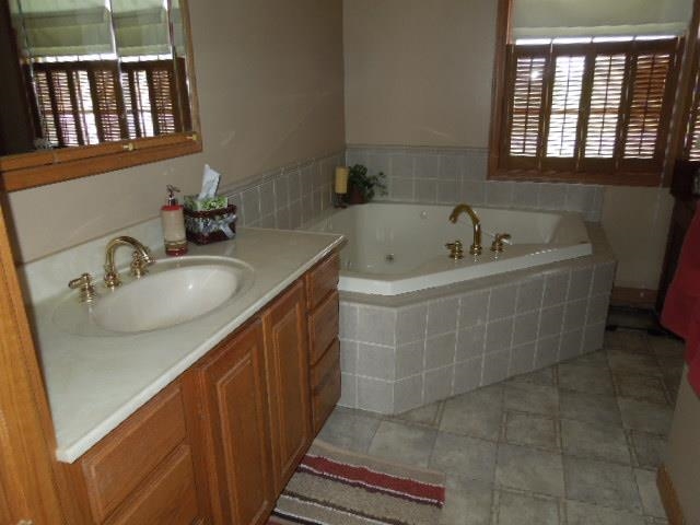 17623 North Duncan Road Princeville, IL 61559 - Photo 7 of 24 Gallery Image 7