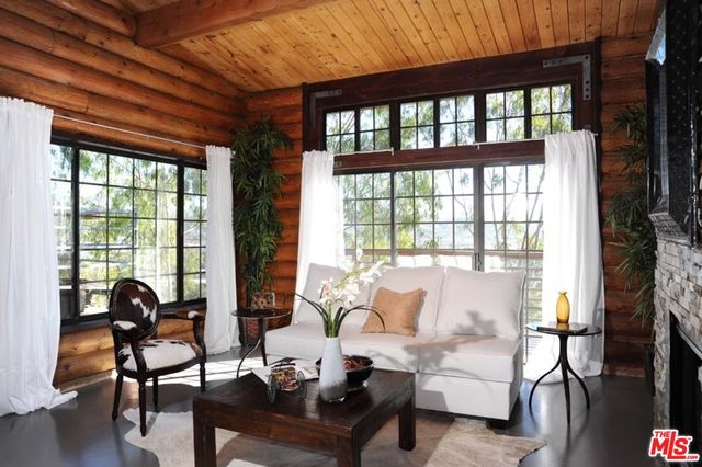 $3,795 | 2626 Corralitas Drive, Los Angeles, CA 90039